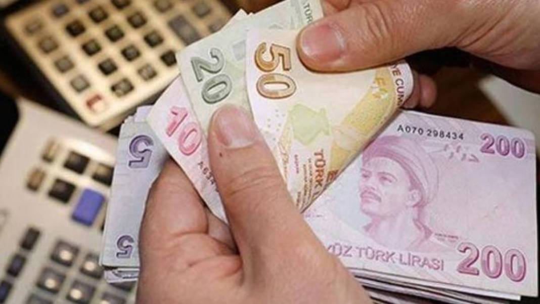 42 yaşında emeklilik geliyor! 2023'e girerken milyonlarca kişiye iyi haber: EYT tartışmalarının ardından flaş düzenleme 7